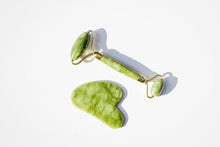 Load image into Gallery viewer, jade face roller, face roller benefits, earth angel energy, what does jade facial roller do, what does a jade roller do