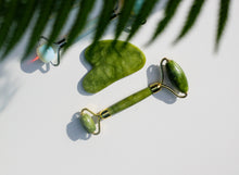 Load image into Gallery viewer, jade face roller, face roller benefits, earth angel energy, what does a jade facial roller do, what does a jade roller do
